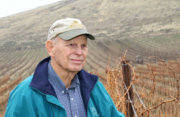 Bill Powers at Badger Mountain Vineyard in 2012. (Melissa Hansen/Good Fruit Grower file photo)