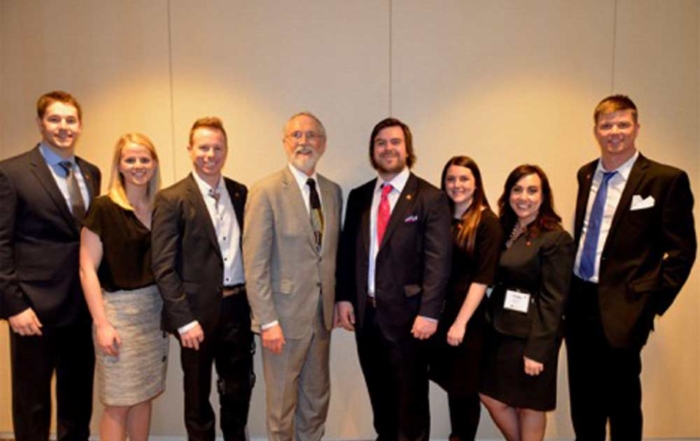 Young Apple Leaders meet with Rep. Dan Newhouse (R-Wash.).