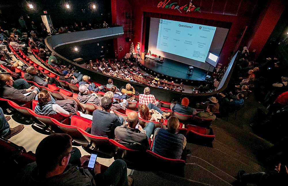 A session gets underway in the auditorium of the Washington State Tree Fruit Association Annual Meeting in 2019 at the Wenatchee Convention Center. The conference, often called the Hort Show, returns to Wenatchee Dec. 5–7. (TJ Mullinax/Good Fruit Grower)