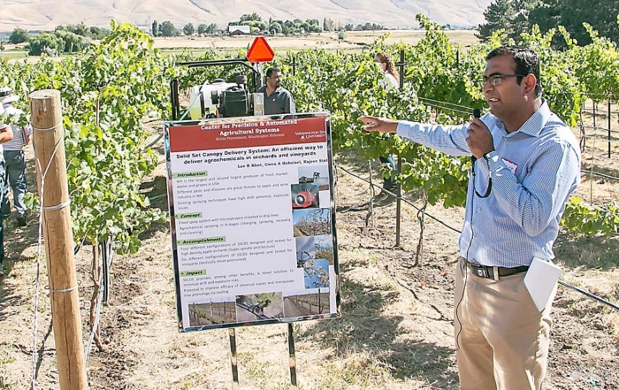 Lav Khot, a biological systems professor at Washington State University, leads a tour at the university’s Center for Precision and Automated Agriculture Systems in Prosser, Washington, in 2017. Khot and a team of collaborators have received a $300,000 New Innovator grant from the Foundation for Food and Agriculture Research to explore ways to reduce pesticide residues. (Ross Courtney/Good Fruit Grower)