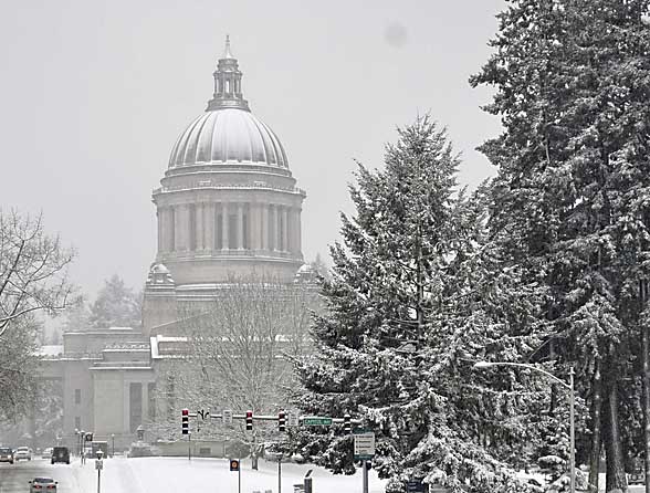 Washington state capitol building in Olympia, Washington on February 24, 2011. (Courtesy Washington State Department of Transportation)
