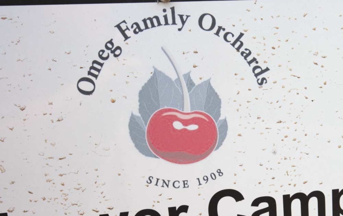 The lower camp at Omeg Family Orchards in The Dalles, Oregon, area in 2017. (TJ Mullinax/Good Fruit Grower)