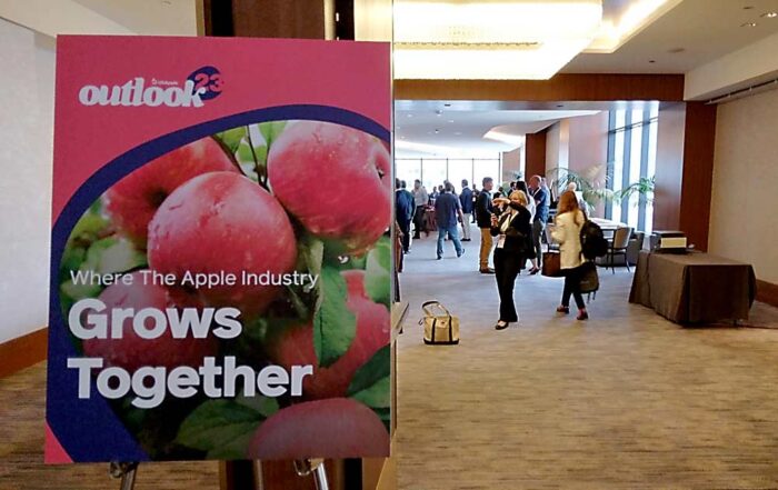 The U.S. Apple Association met in Chicago to estimate the size of the 2023–24 U.S. apple crop. (Matt Milkovich/Good Fruit Grower)