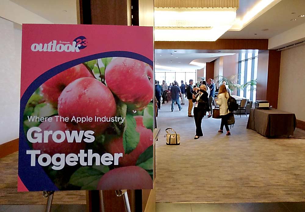 The U.S. Apple Association met in Chicago to estimate the size of the 2023–24 U.S. apple crop. (Matt Milkovich/Good Fruit Grower)